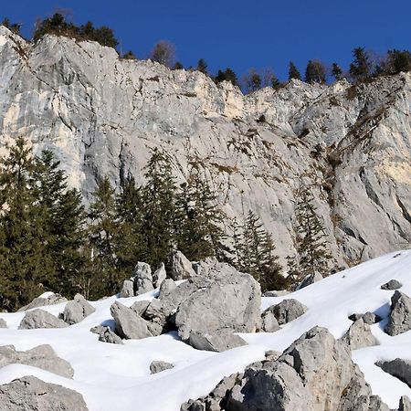 Bed And Breakfast - Die Aelplersuit Fuer Backpackers Im Berghuesli Linthal Екстериор снимка