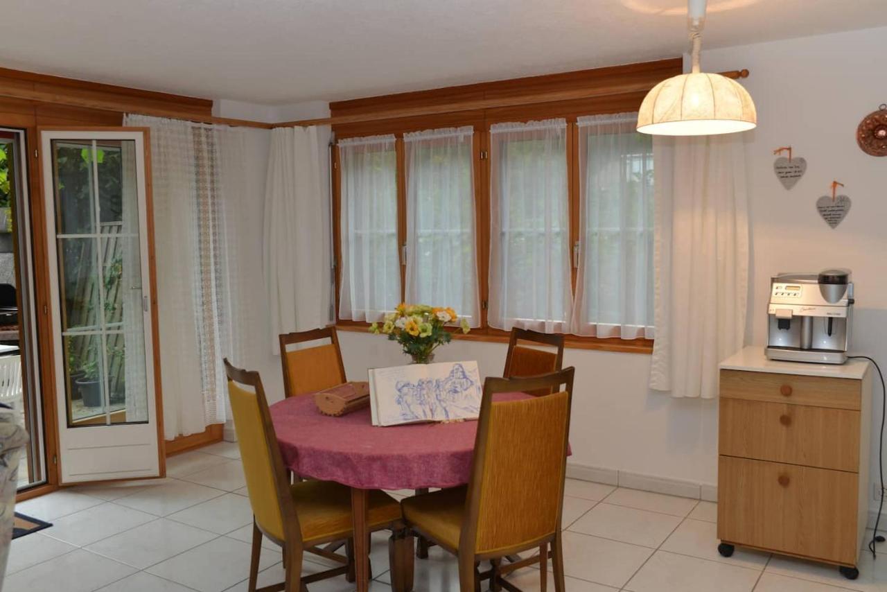 Bed And Breakfast - Die Aelplersuit Fuer Backpackers Im Berghuesli Linthal Екстериор снимка